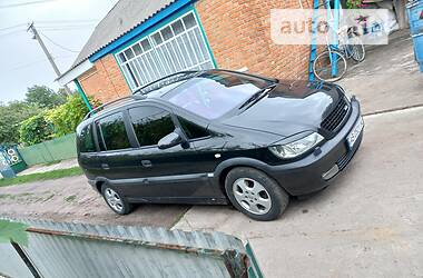 Opel Zafira  2000