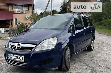 Opel Zafira  2010