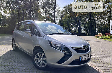 Opel Zafira Tourer 2014