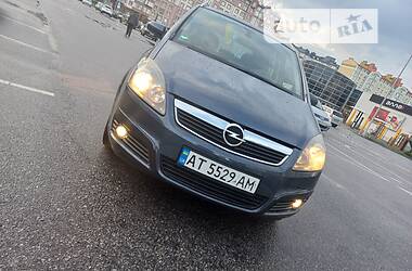 Opel Zafira  2006