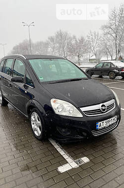 Opel Zafira  2008