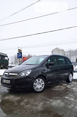 Opel Zafira  2011