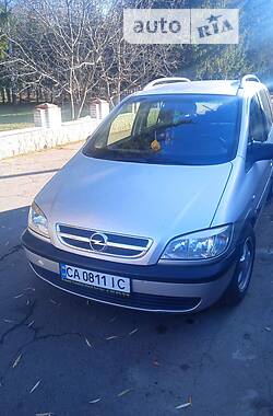 Opel Zafira  2003