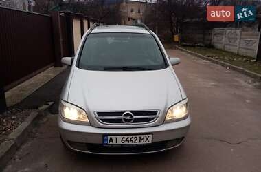 Opel Zafira  2004