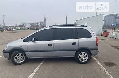 Opel Zafira  2001