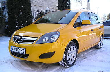 Opel Zafira  2014