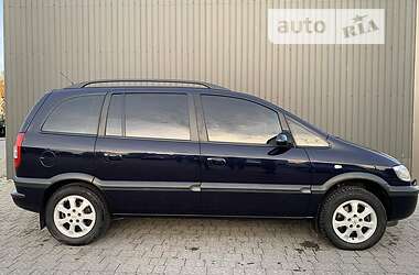 Opel Zafira  2003