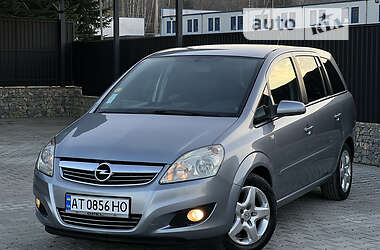 Opel Zafira  2008