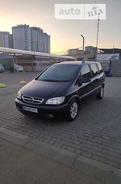 Opel Zafira  2003