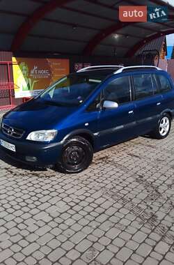 Opel Zafira  2003