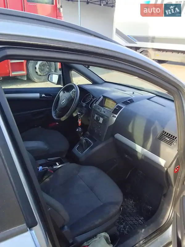 Opel Zafira