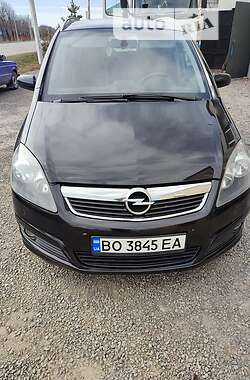 Opel Zafira  2007