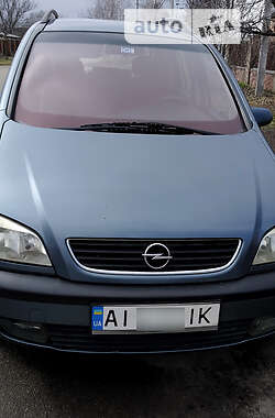Opel Zafira  2001