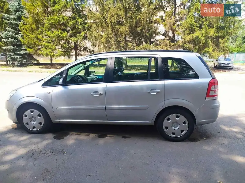 Opel Zafira