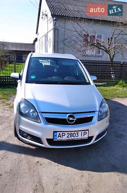 Opel Zafira  2007