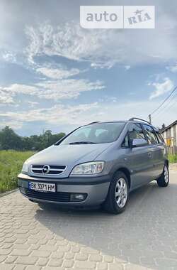 Opel Zafira  2005