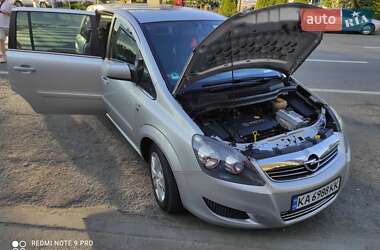 Opel Zafira 2010