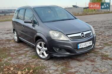 Opel Zafira  2009