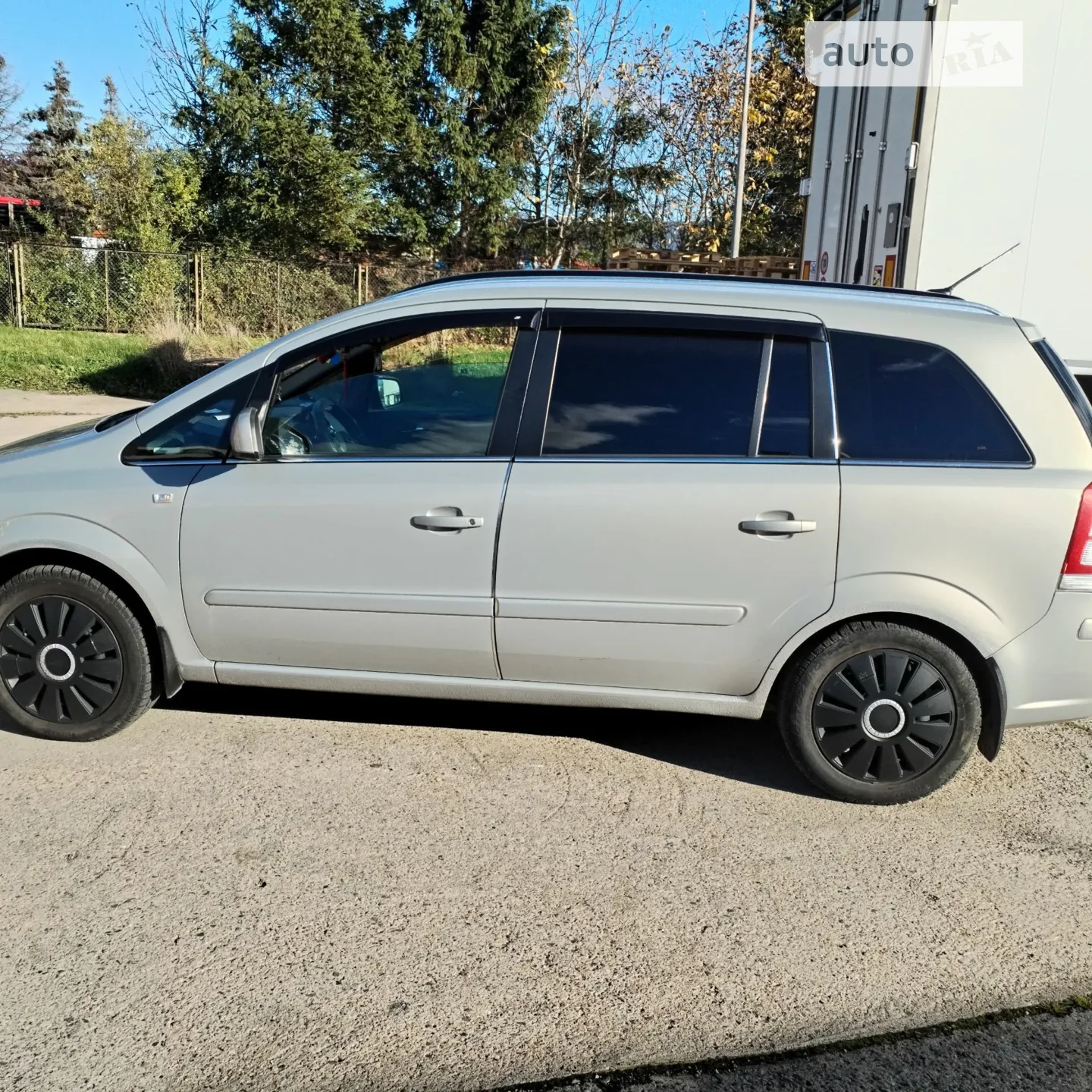 Opel Zafira 2010 VIN W0L0AHM75B2033441 фото оголошення 2 з 8
