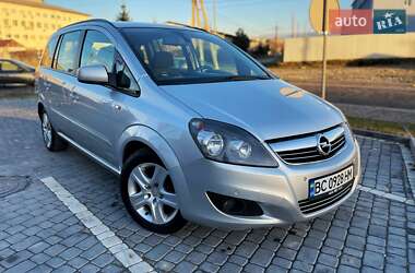 Opel Zafira  2013