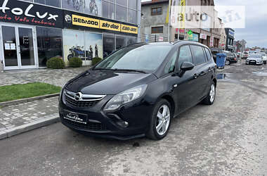 Opel Zafira  2016