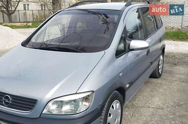 Opel Zafira  2002
