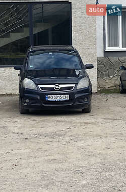 Opel Zafira  2007