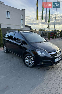 Opel Zafira  2006