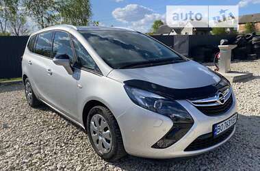 Opel Zafira  2016