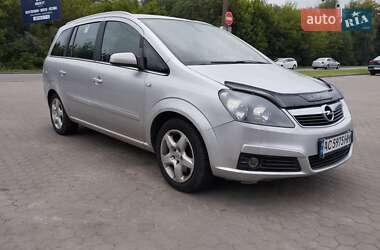 Opel Zafira  2007