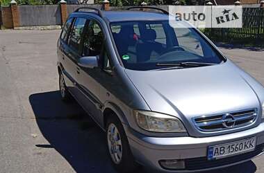 Opel Zafira  2004