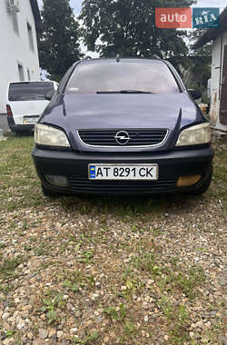 Opel Zafira  2001
