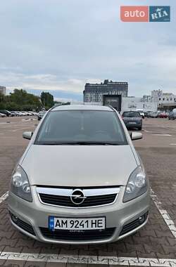 Opel Zafira  2007