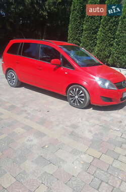 Opel Zafira  2011