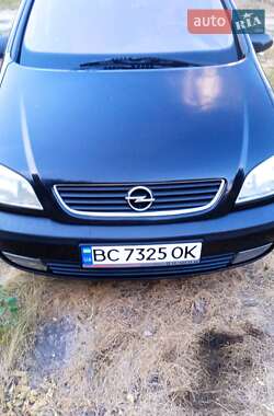 Opel Zafira  2002