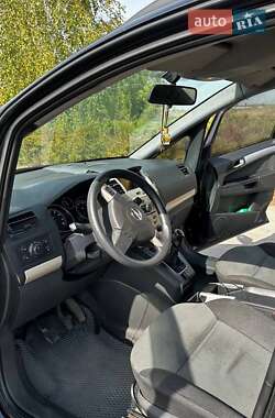 Opel Zafira  2008