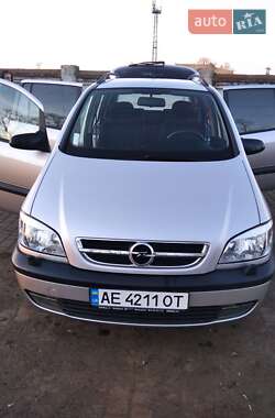 Opel Zafira 2004