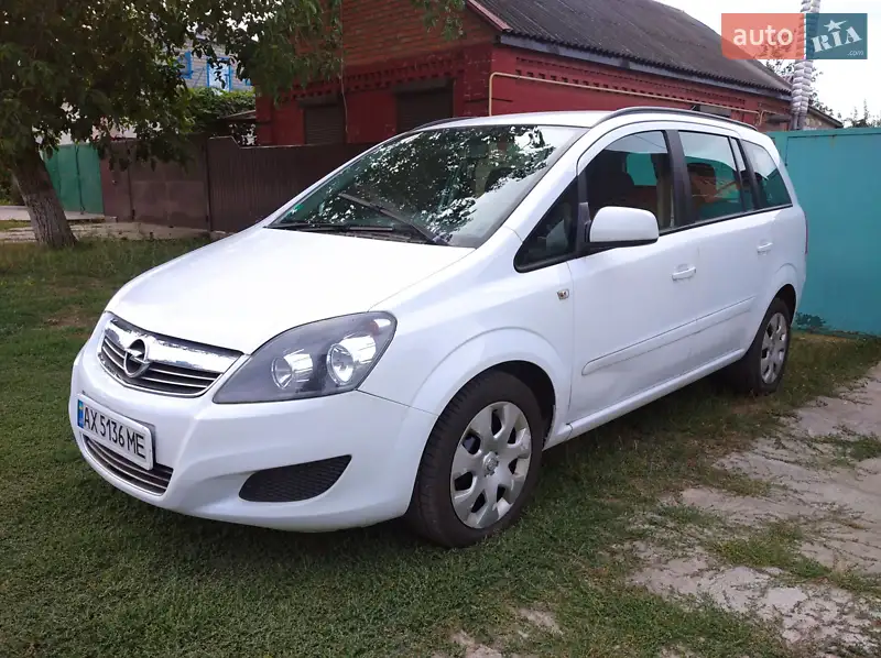 Opel Zafira 2013