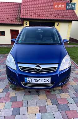 Opel Zafira  2008