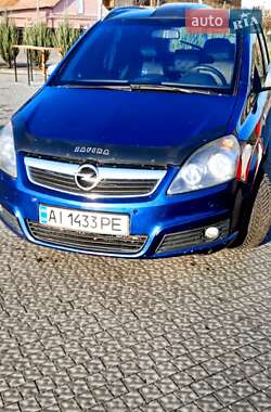 Opel Zafira  2005