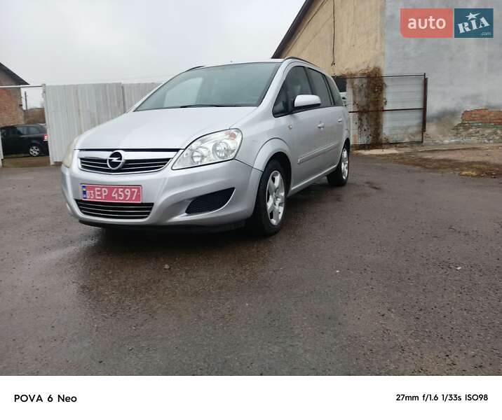 Opel Zafira 2008 года в Чернигове