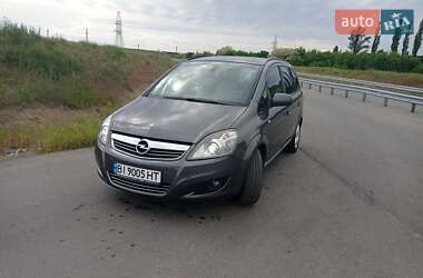 Opel Zafira  2012