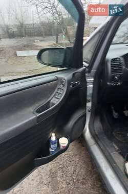 Opel Zafira  2000