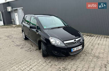 Opel Zafira 2011