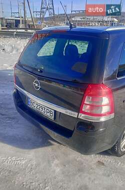 Opel Zafira  2009