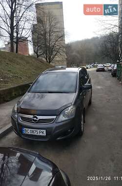 Opel Zafira 2011