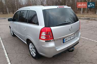 Opel Zafira  2013