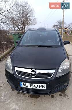 Opel Zafira  2005