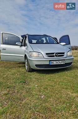 Opel Zafira  2004
