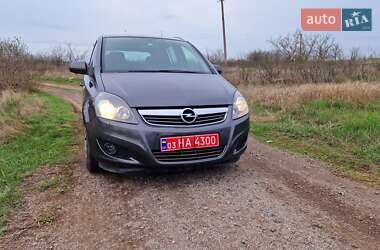 Opel Zafira  2010